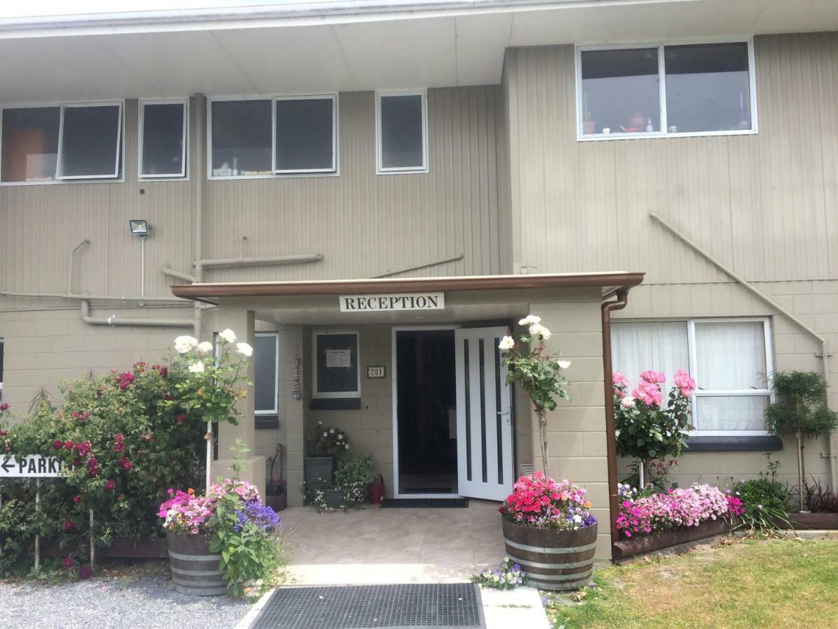 布鲁克小屋住宿加早餐旅馆 凯库拉 外观 照片